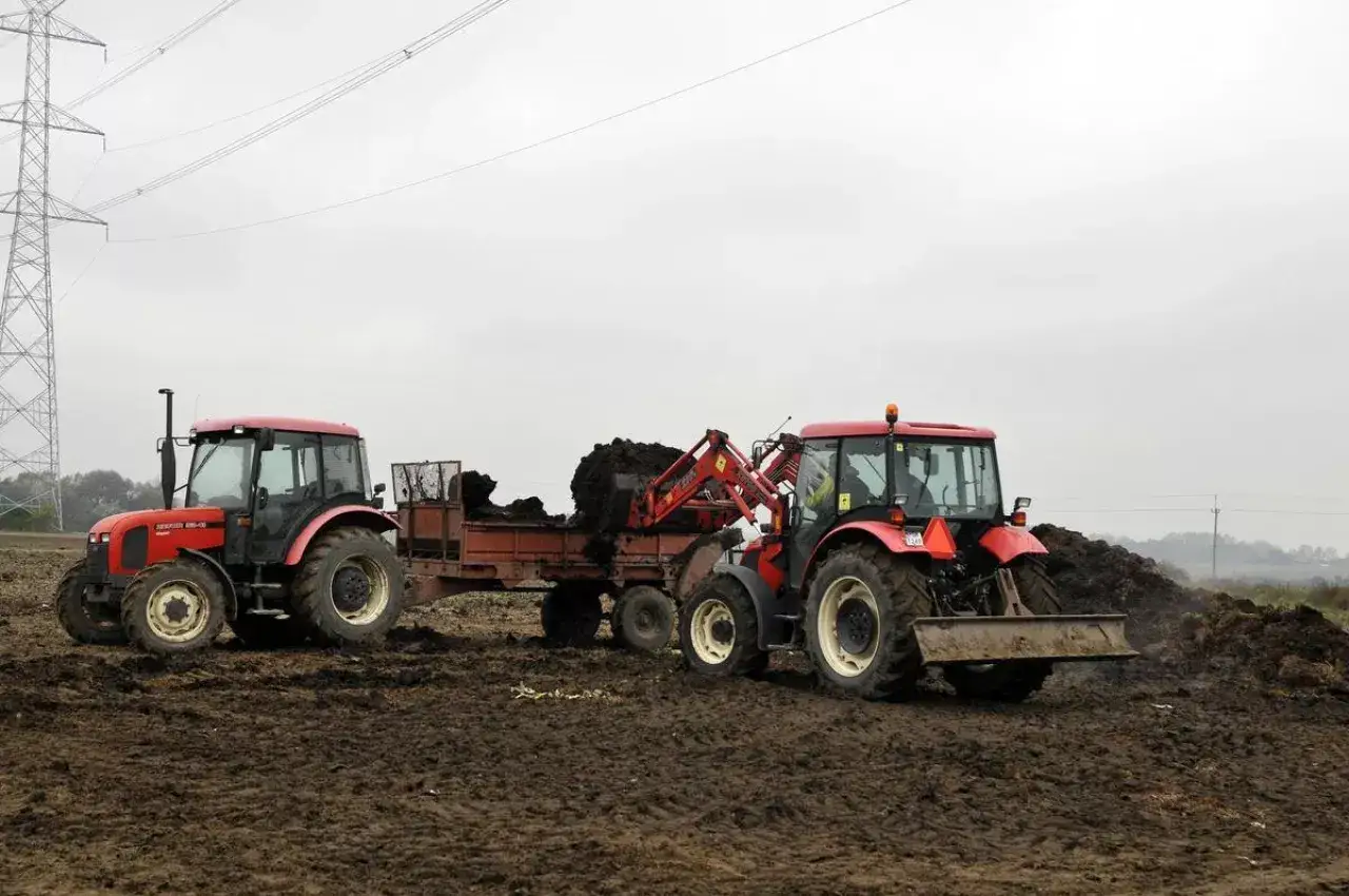 Ile kosztuje budowa płyty obornikowej? Sprawdź ceny i oszczędności