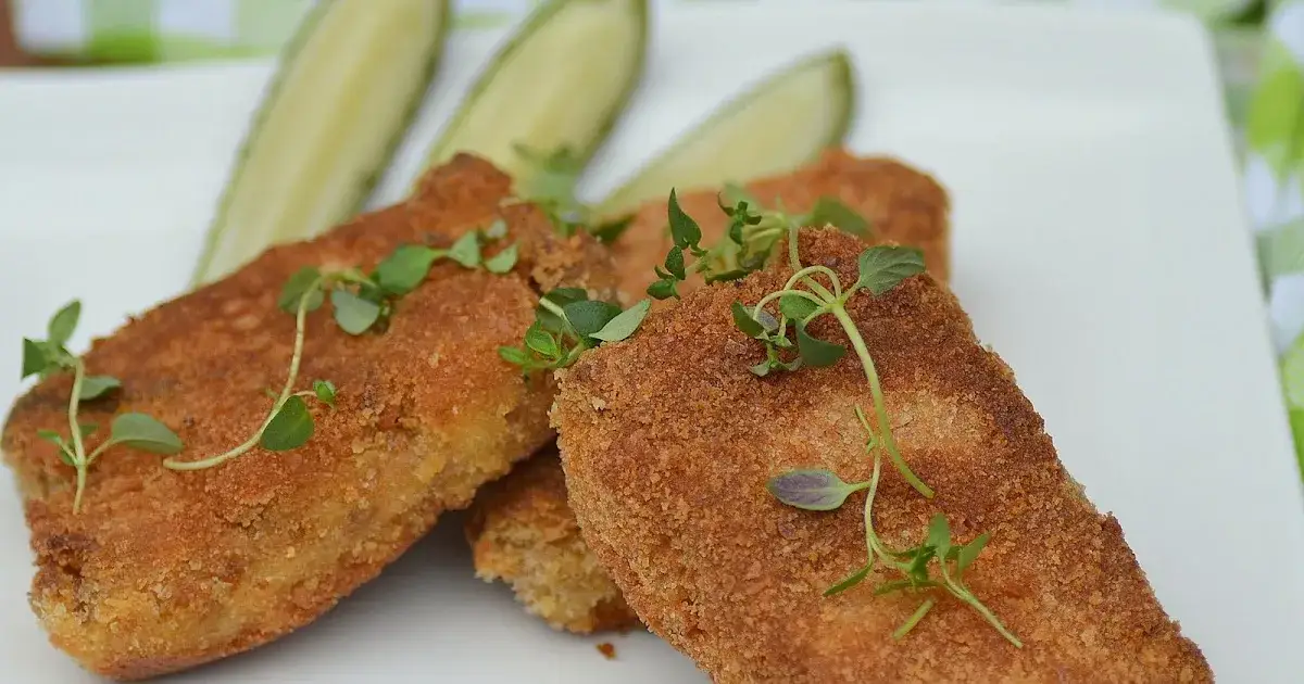 Co zrobić z żeberkami z zupy? Pyszne pomysły na drugie danie