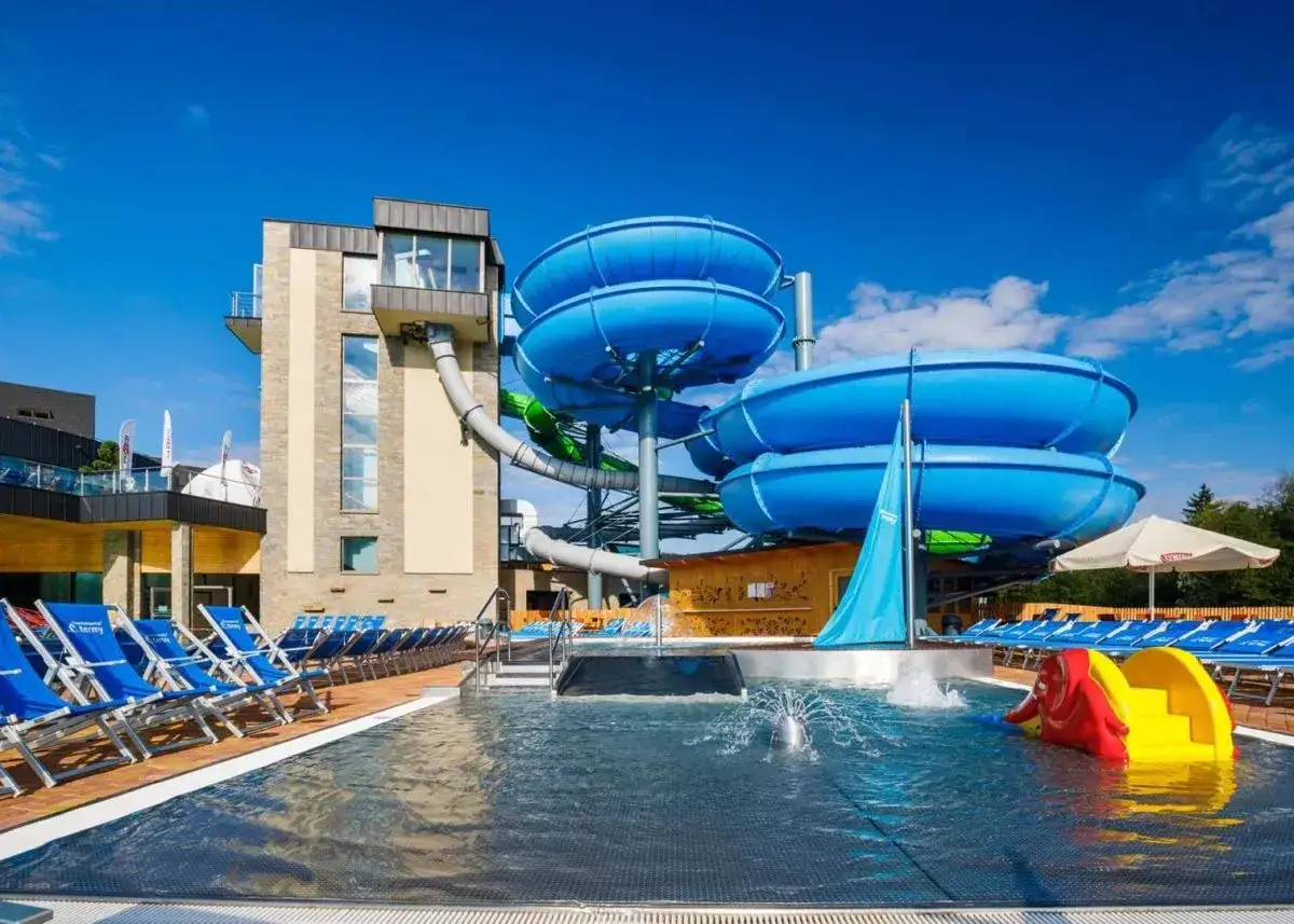 Gdzie są największe termy w Polsce? Odkryj najlepsze miejsca na relaks