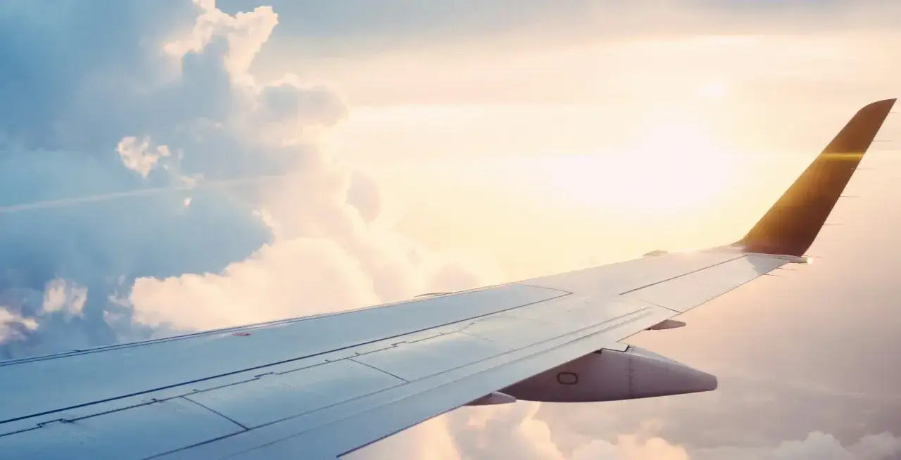 Ile trwa lot do Dubaju z Poznania? Sprawdź, co warto wiedzieć