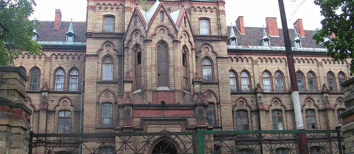 Pałac w Mokrzeszowie historia: nieznane fakty i tajemnice budowli