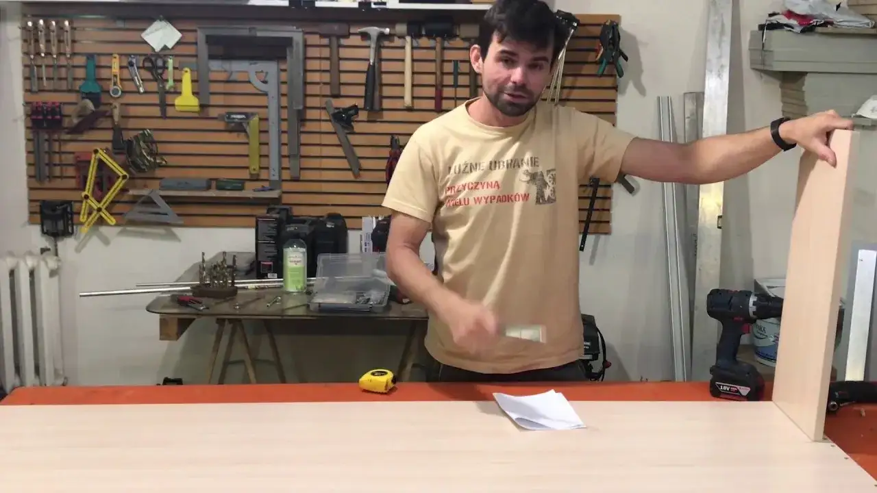 Jak zrobić regał na książki: Prosty sposób na własny projekt DIY