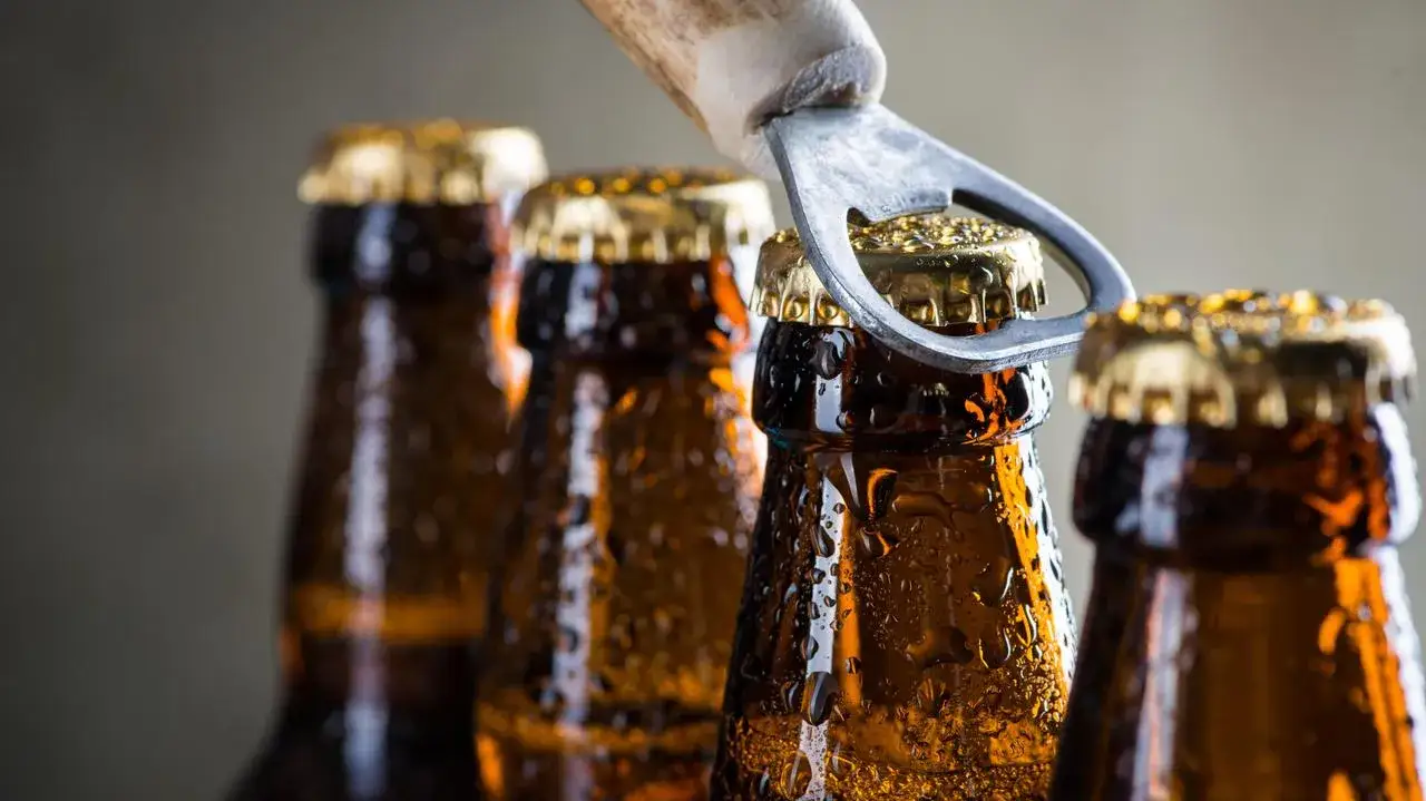 Ile kosztuje butelka zwrotna po piwie? Zaskakujące zmiany w kaucji