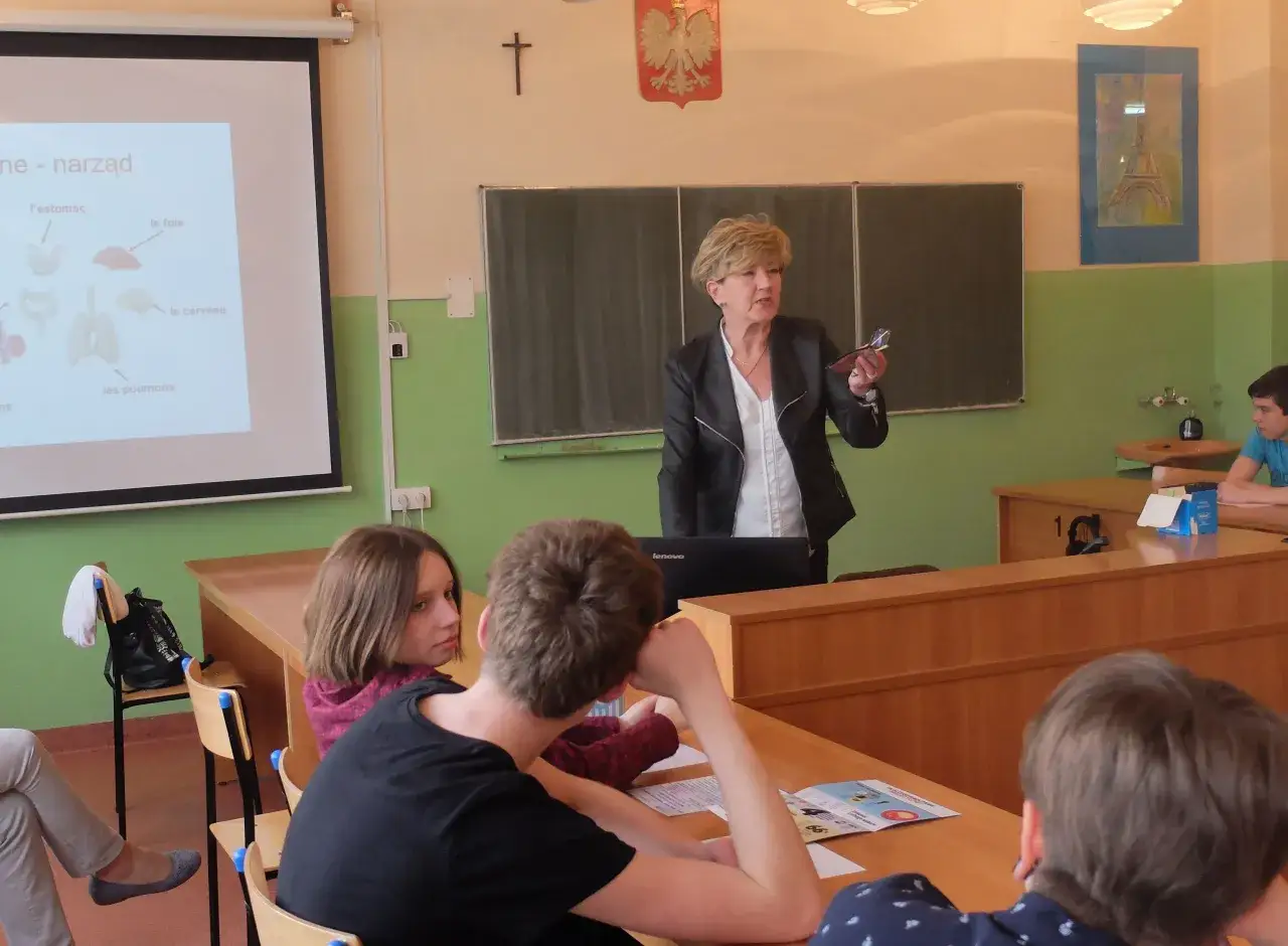 Oczywiście po francusku – poznaj najważniejsze tłumaczenia i ich użycie