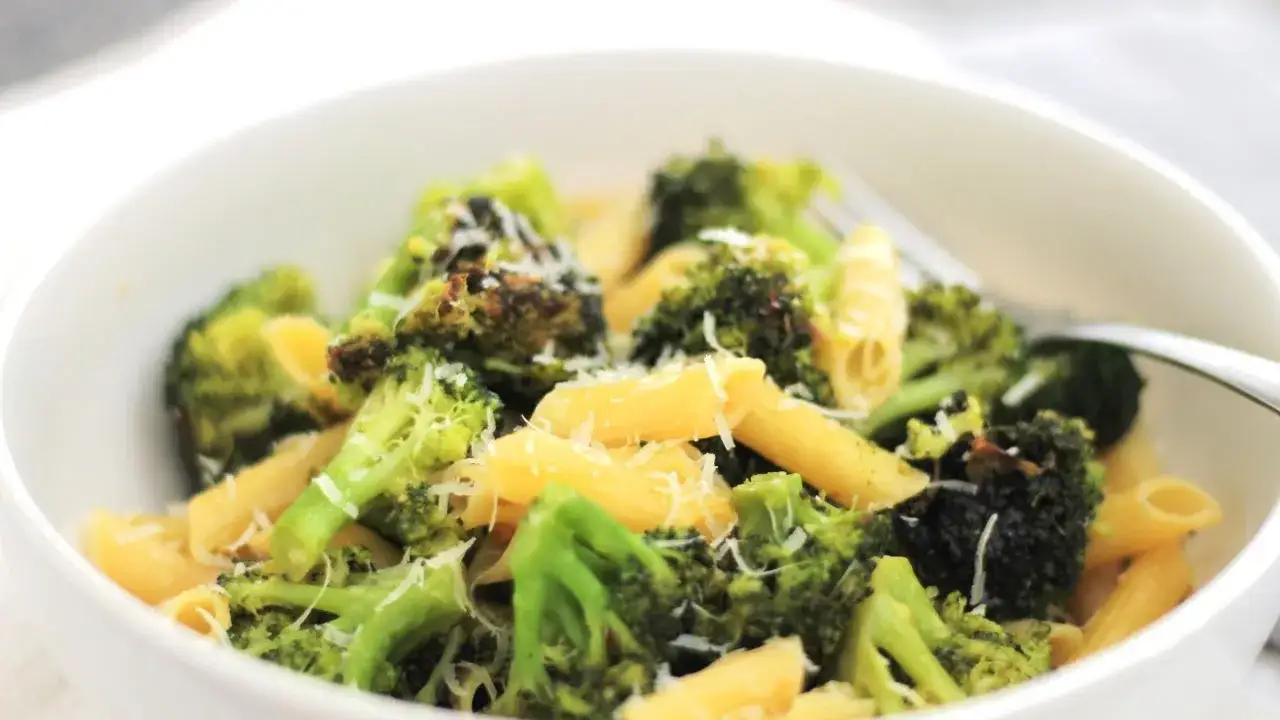 Penne z brokułami – łatwy przepis na pyszny i zdrowy obiad