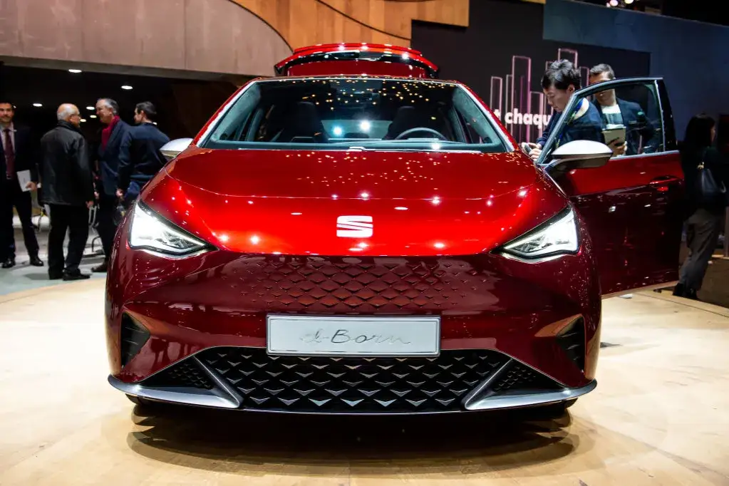 SEAT skąd pochodzi? Odkryj fascynującą historię tej marki