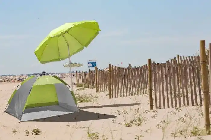Jak złożyć namiot plażowy Trizand i uniknąć błędów przy składaniu