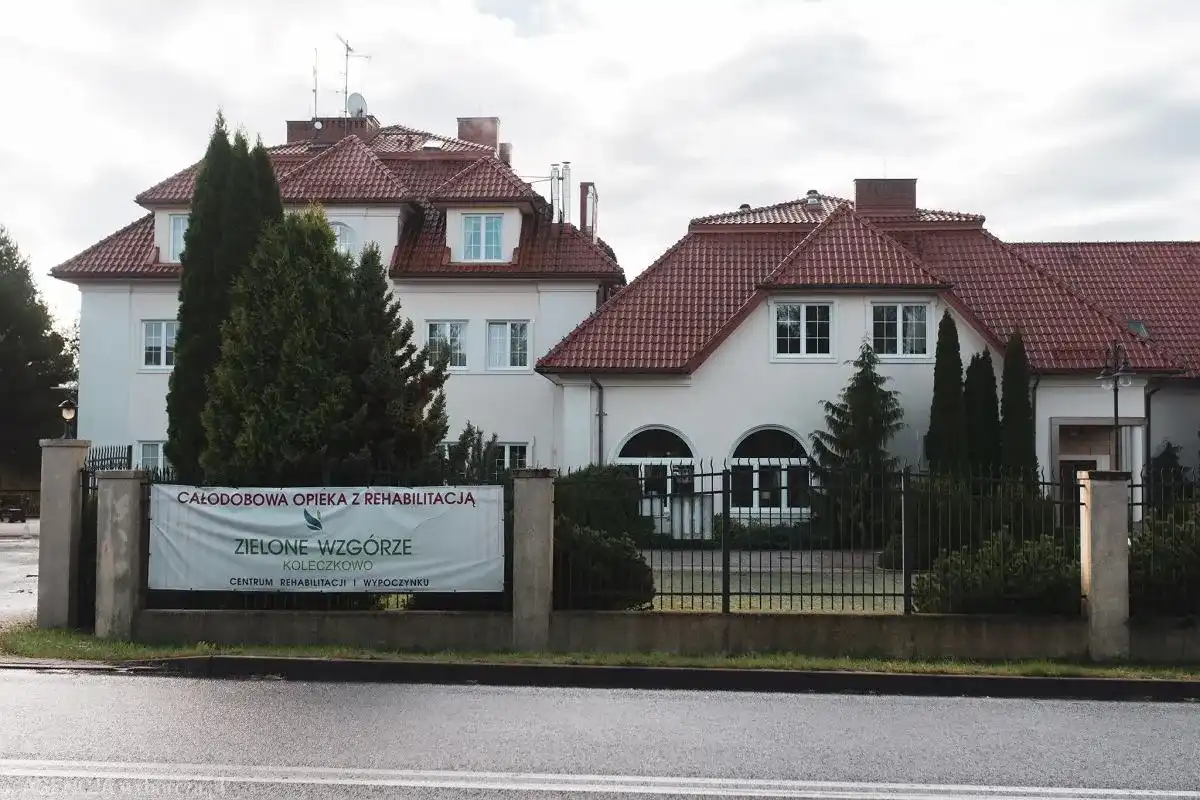 Dom Seniora Zielone Niwy: Opinie, koszty, opieka czy to Twój wybór?