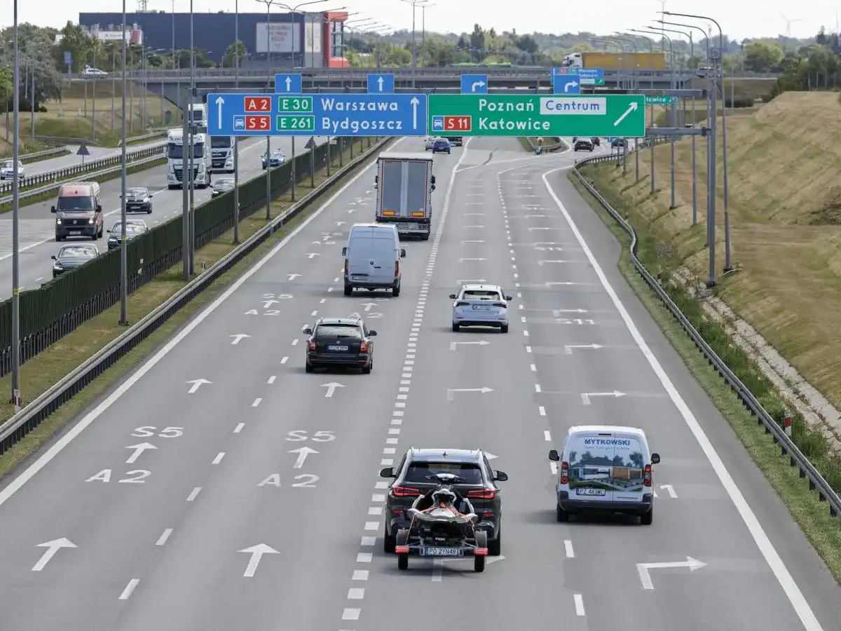 Ile można jechać na autostradzie w Polsce - Poznaj limity i wyjątki