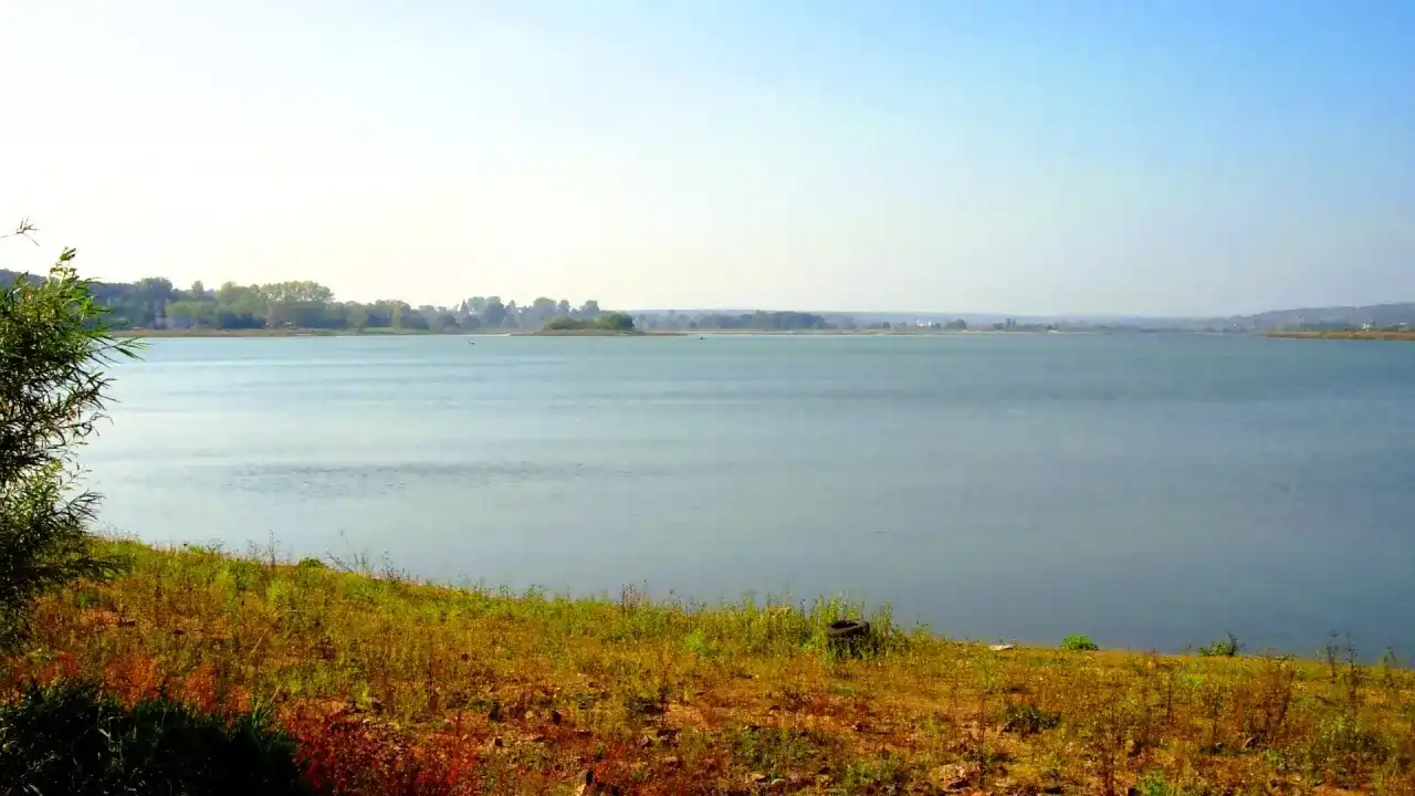 Zalew Brodzki - Więcej niż plaża. Jak zaplanować aktywny wypoczynek?