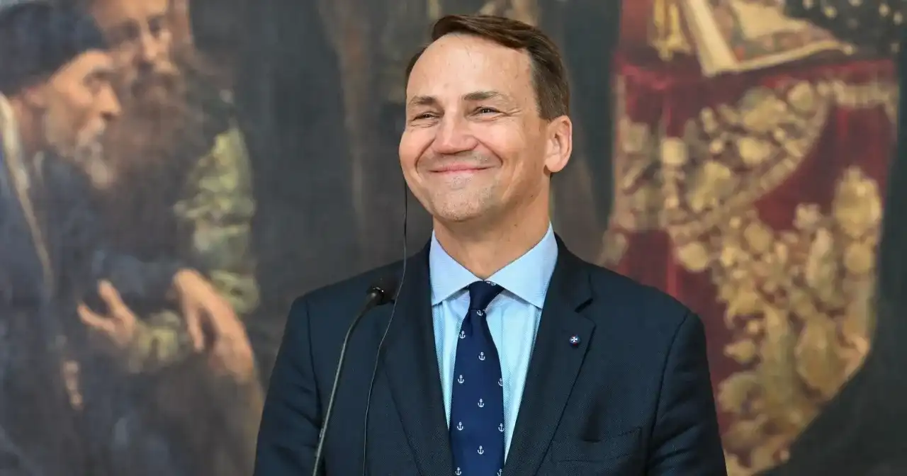 Radosław Sikorski: Do jakiej partii należy? Wyjaśniamy