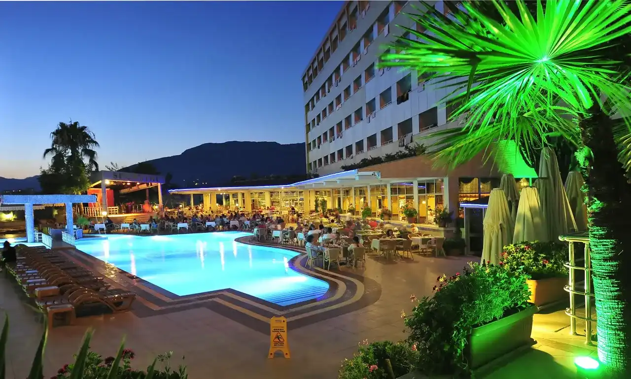 Kirbiyik Resort Hotel opinie - Czy warto? Poznaj plusy i minusy