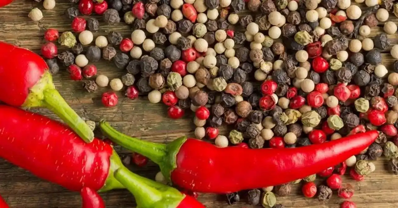Ostra papryczka chili - Wsparcie w odchudzaniu czy mit?