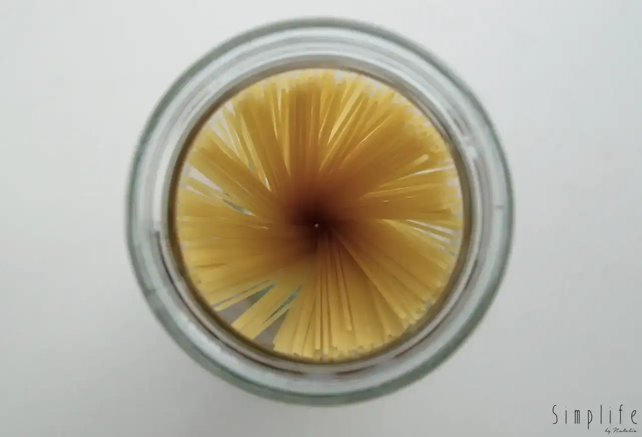 30 ml: Ile to łyżek i gramów? Waga wody, mąki, oleju i soli