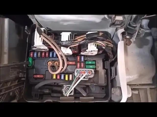 Gdzie jest bezpiecznik rozrusznika w Citroen C3 - łatwe wskazówki