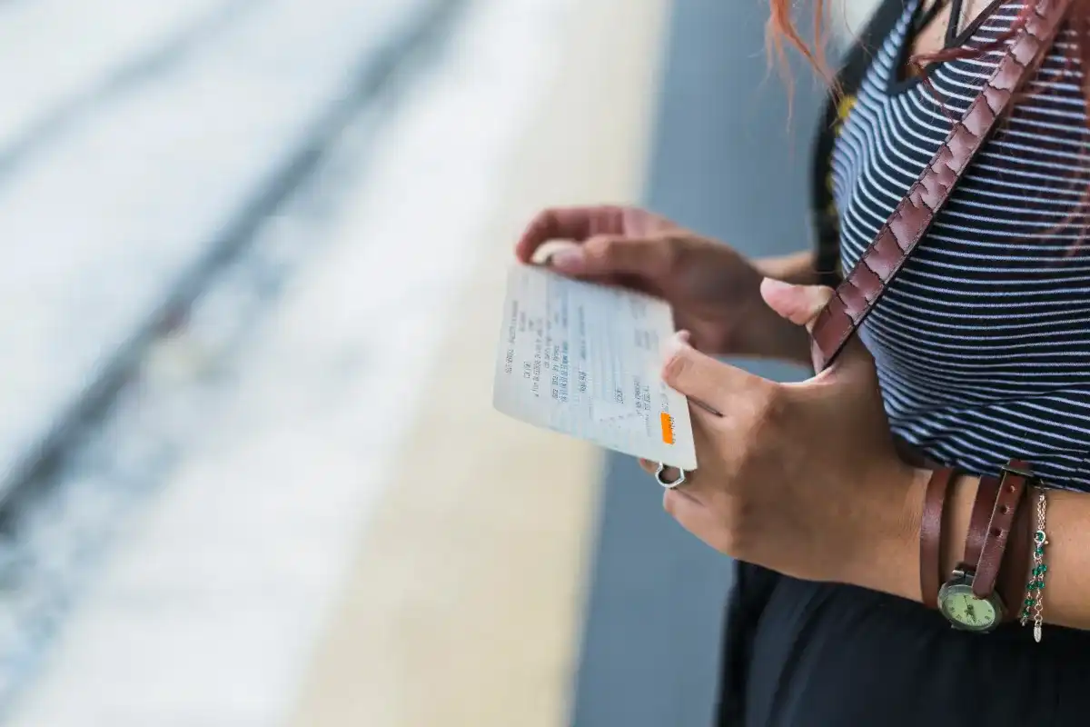 Błąd na bilecie PKP Intercity? Jak szybko zmienić dane pasażera
