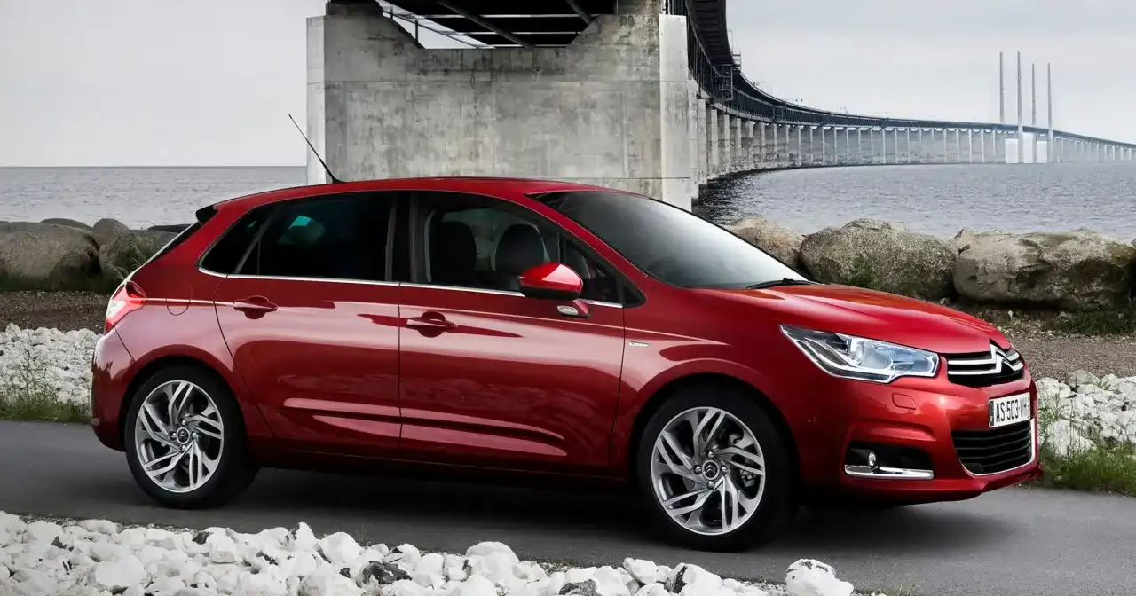 Citroën C4 II używany: Silniki, usterki. Jak kupić bez ryzyka?