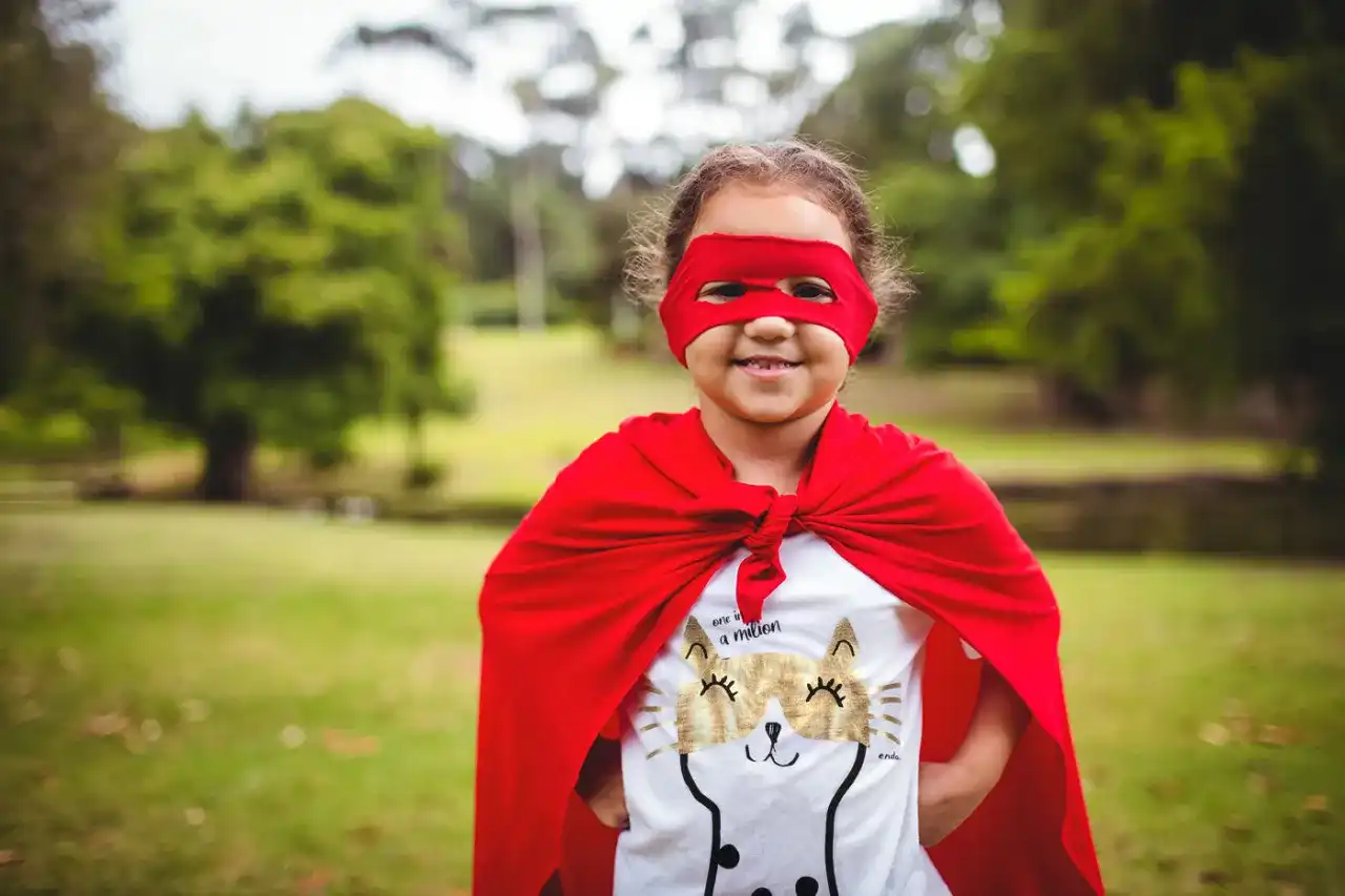 Jak ubrać dziecko na bal karnawałowy? Pomysły DIY i trendy