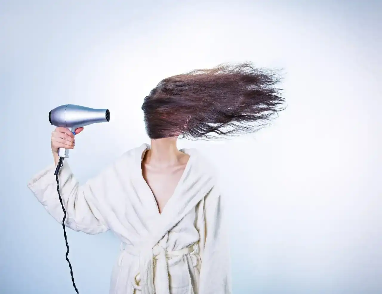 Jak często robić peeling skóry głowy, aby uniknąć problemów ze skórą?