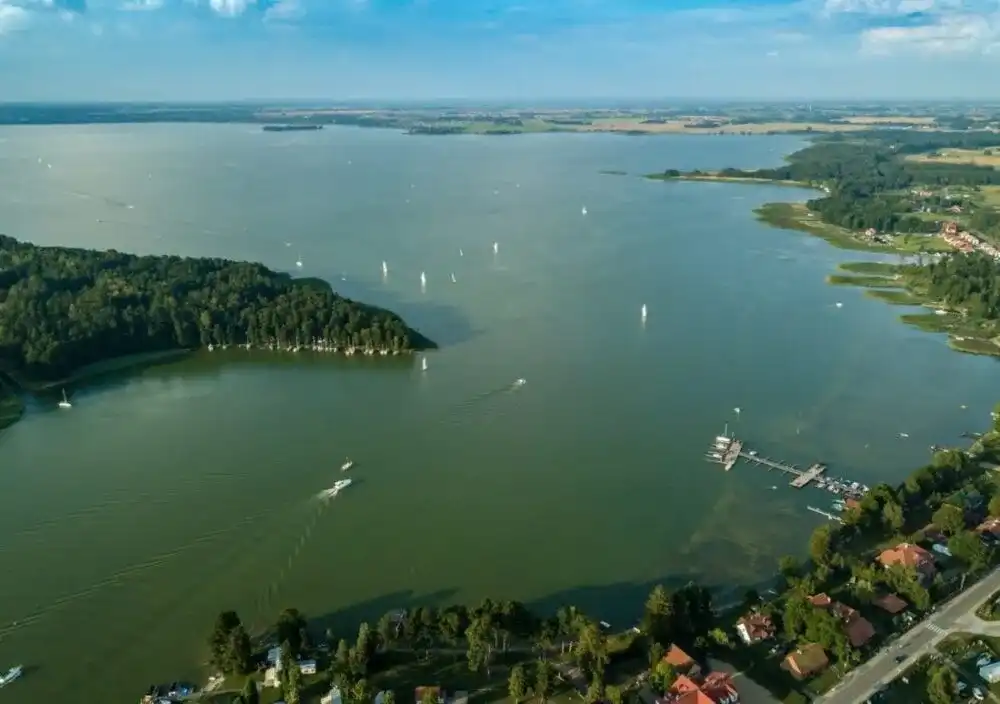 Mazury: Wybierz idealne jezioro. Przewodnik i porady