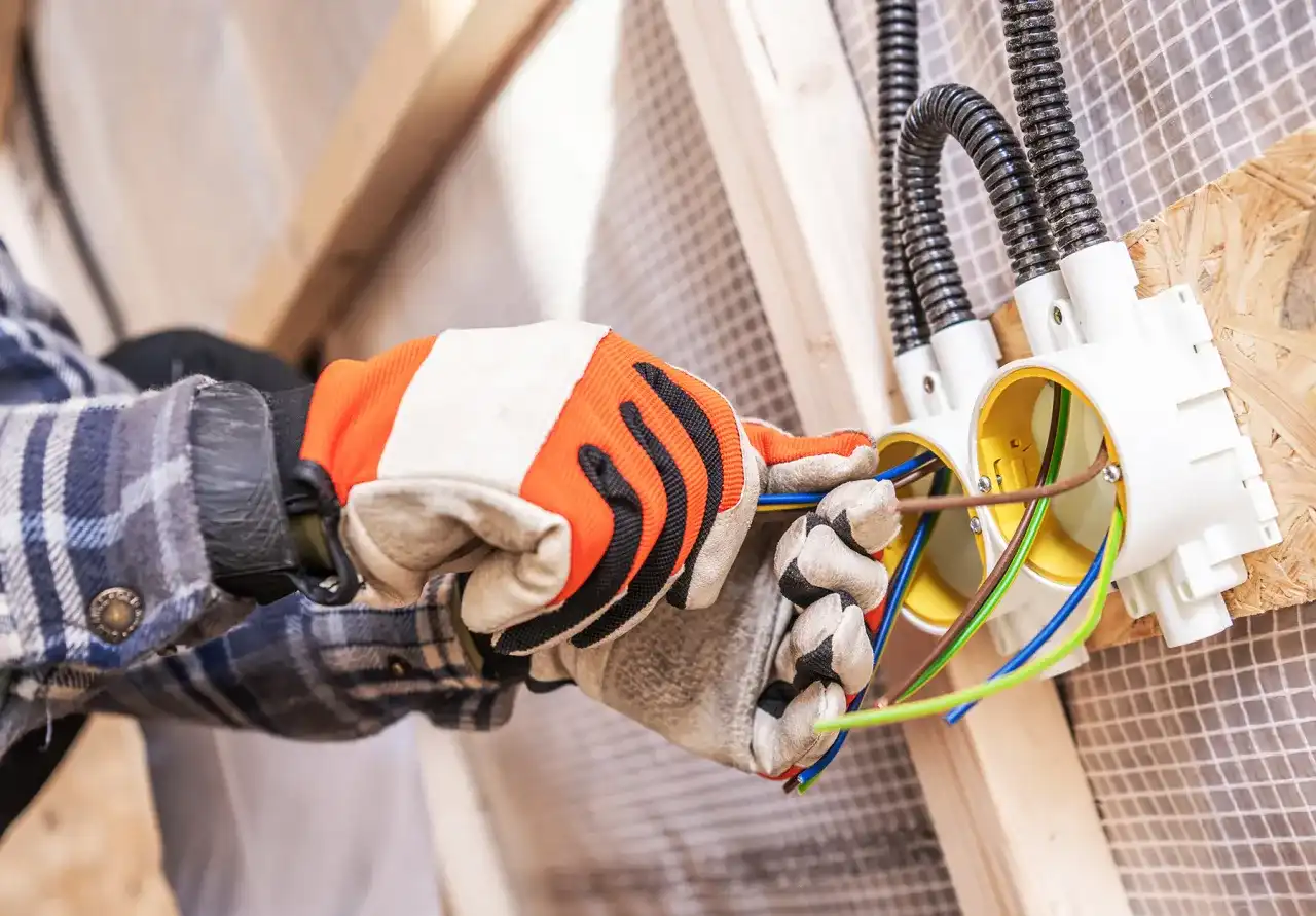 Ile kosztuje instalacja elektryczna w domu? Sprawdź ceny 2026