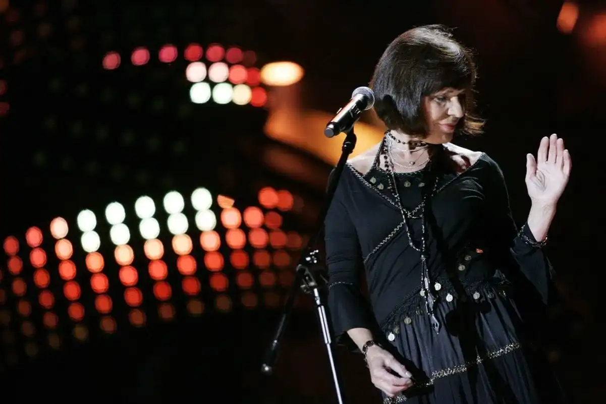 Sława Przybylska: korzenie, wojna i wpływ na jej twórczość