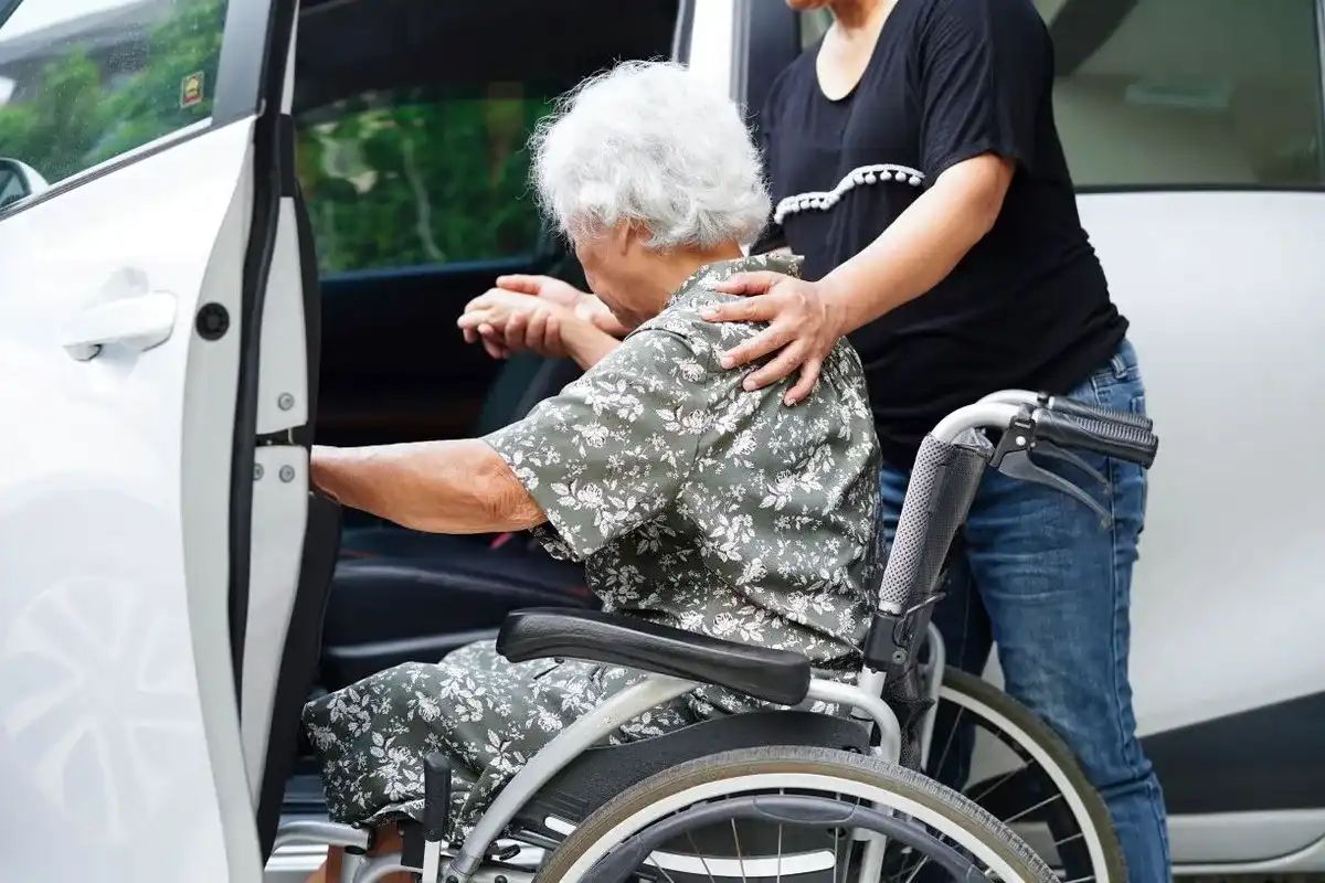 Orzeczenie o niepełnosprawności a emerytura: Co zyskasz?