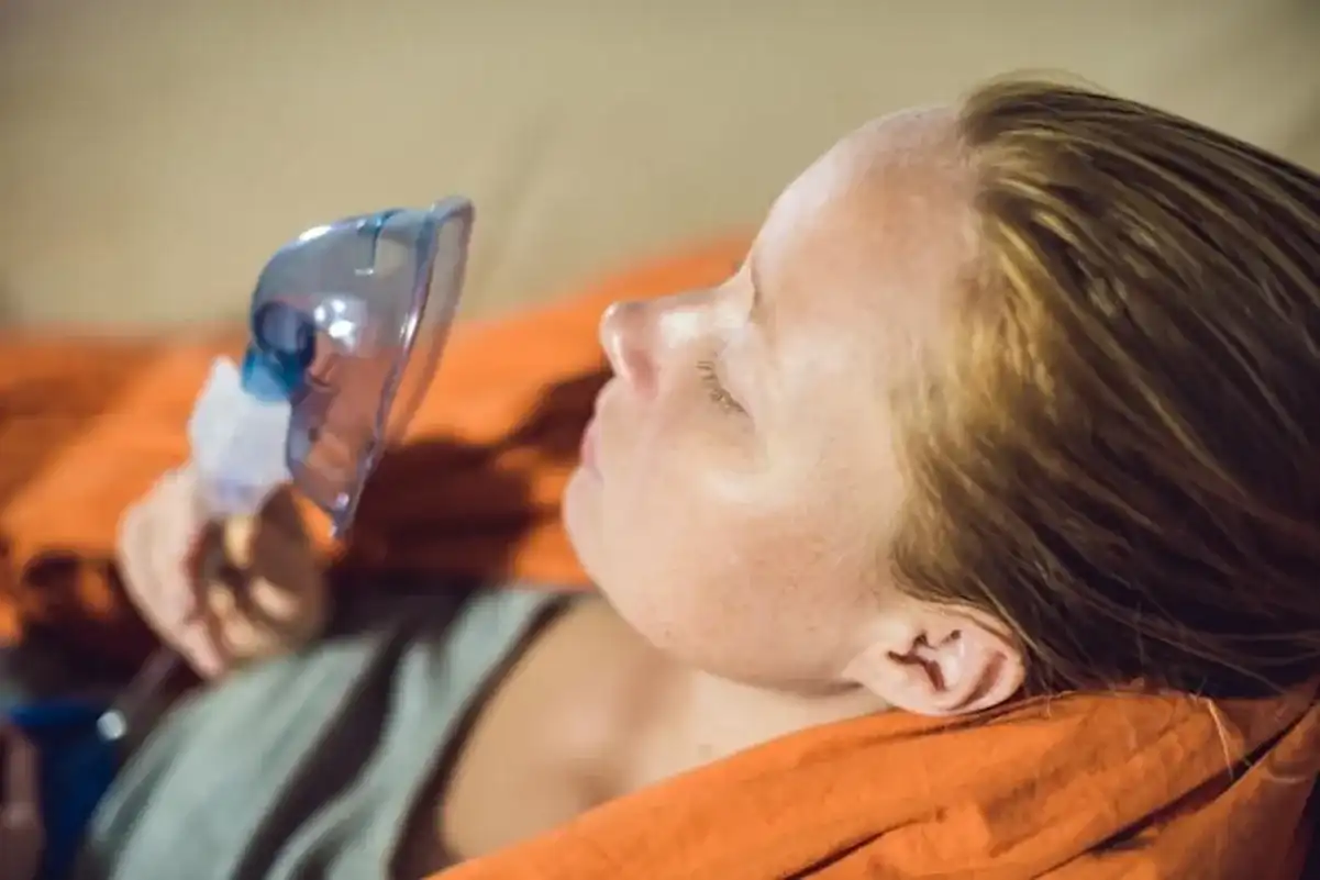 Inhalacje z Nebbudu: Kiedy są wskazane i jak je bezpiecznie stosować?