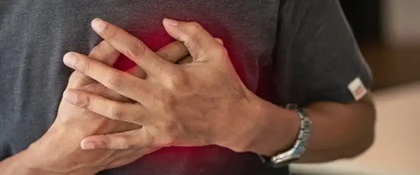 Zapalenie wsierdzia objawy – jak je rozpoznać i kiedy działać?