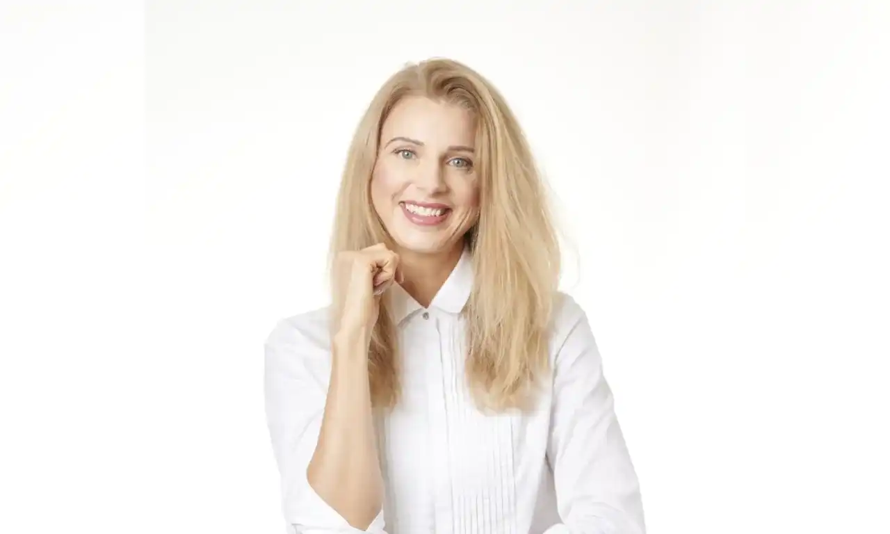 Dziewczynom czy dziewczyną? Rozwiąż dylemat raz na zawsze!