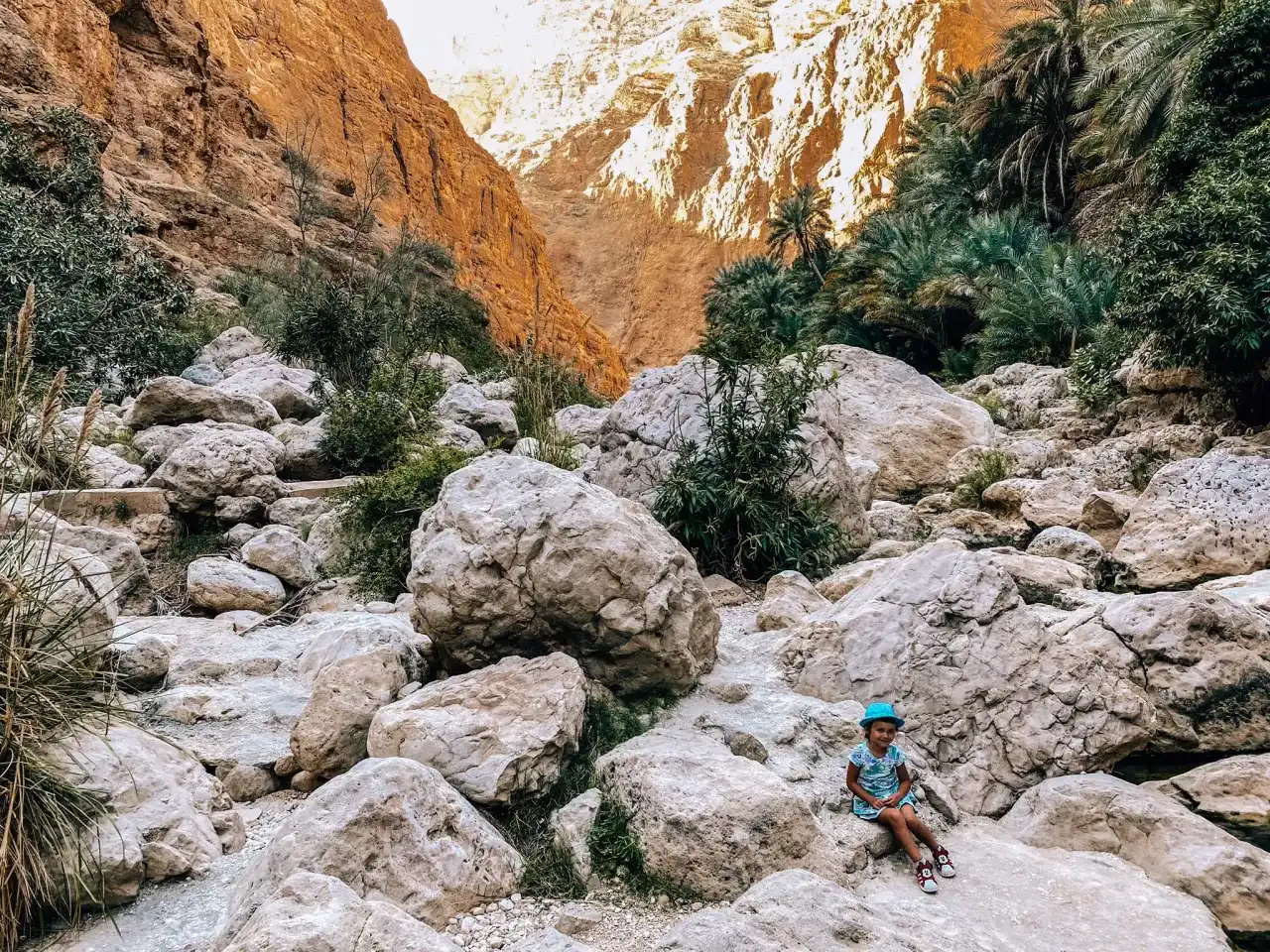 Wadi Al Shab: Twój przewodnik po przygodzie w Omanie