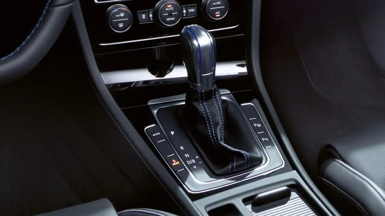 Co oznacza "R" na skrzyni biegów? Wyjaśnienie i bezpieczne użycie