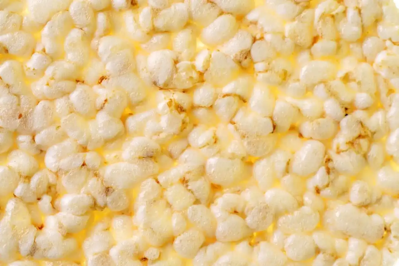 Wafle ryżowe: zdrowa przekąska czy pułapka? Fakty i mity