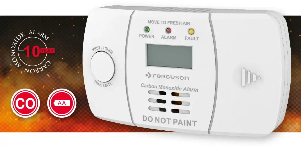 Sygnał "Fault" na czujniku czadu: Co oznacza i jak go naprawić?