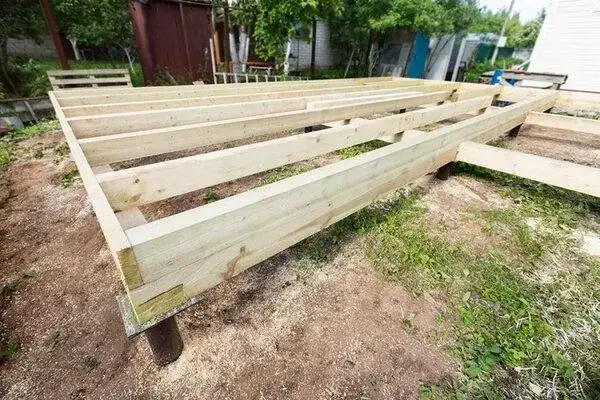Jak układać legary podłogowe? Poradnik krok po kroku
