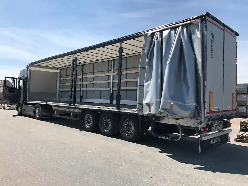 Ile LDM ma naczepa? Odkryj 13,6 LDM i tajniki transportu