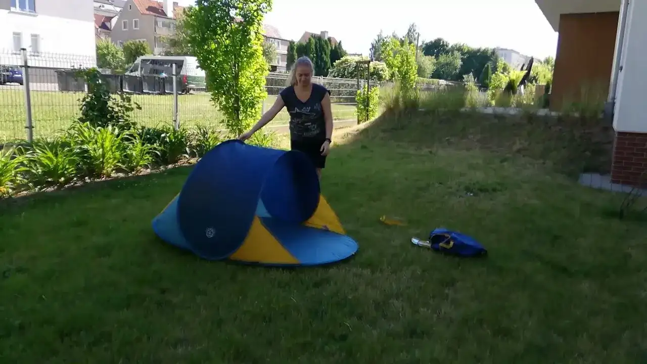 Jak złożyć namiot plażowy Springos bez problemów i frustracji