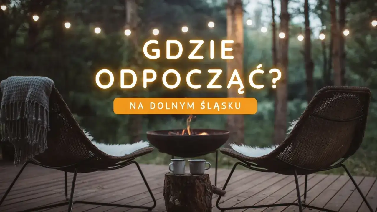 Relaks przy ognisku na tarasie w lesie. Odkryj **dolny śląsk atrakcje** i znajdź idealne miejsce na odpoczynek.