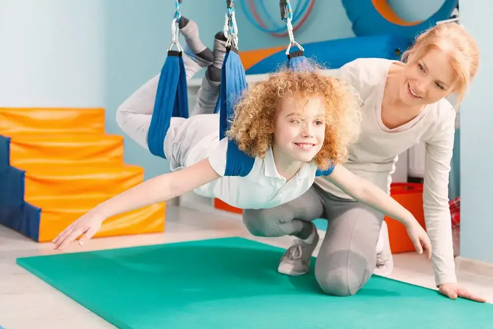 Czy zaburzenia integracji sensorycznej mijają czy potrzebna jest terapia?