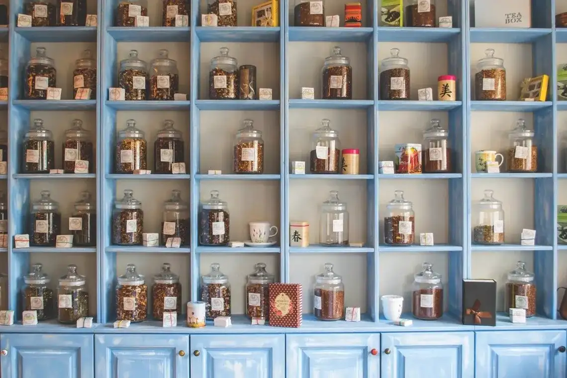 Poznaj najlepsze sposoby jak przechowywać herbatę aby zachowała aromat