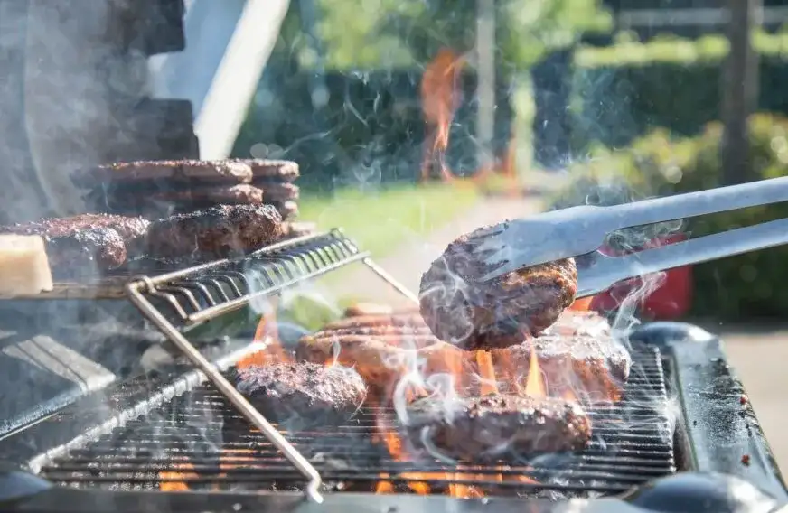Ranking grilli węglowych - najlepsze modele, które warto mieć w ogrodzie