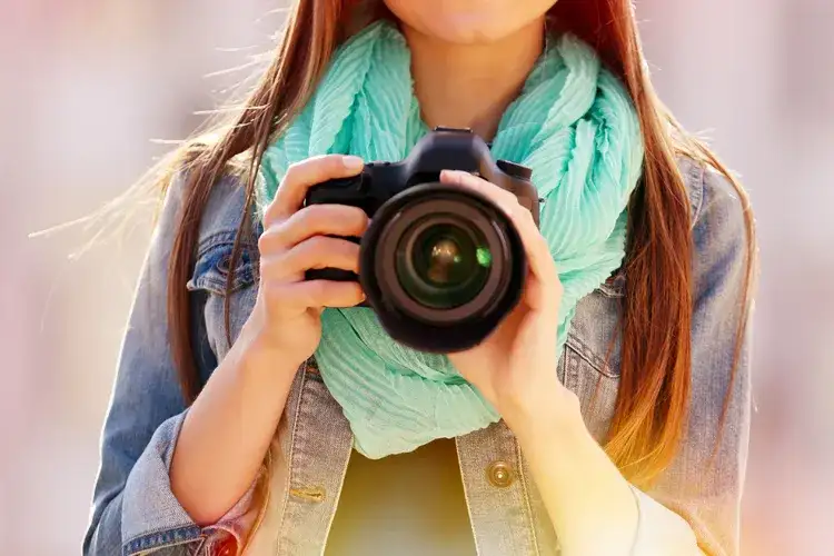 Jak fotografować modelkę, aby uzyskać niesamowite i emocjonalne zdjęcia
