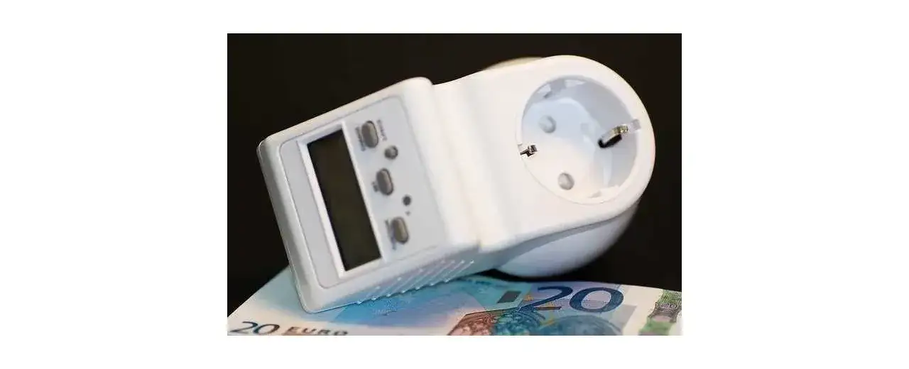 Jak zmierzyć pobór prądu w domu i obniżyć rachunki za energię