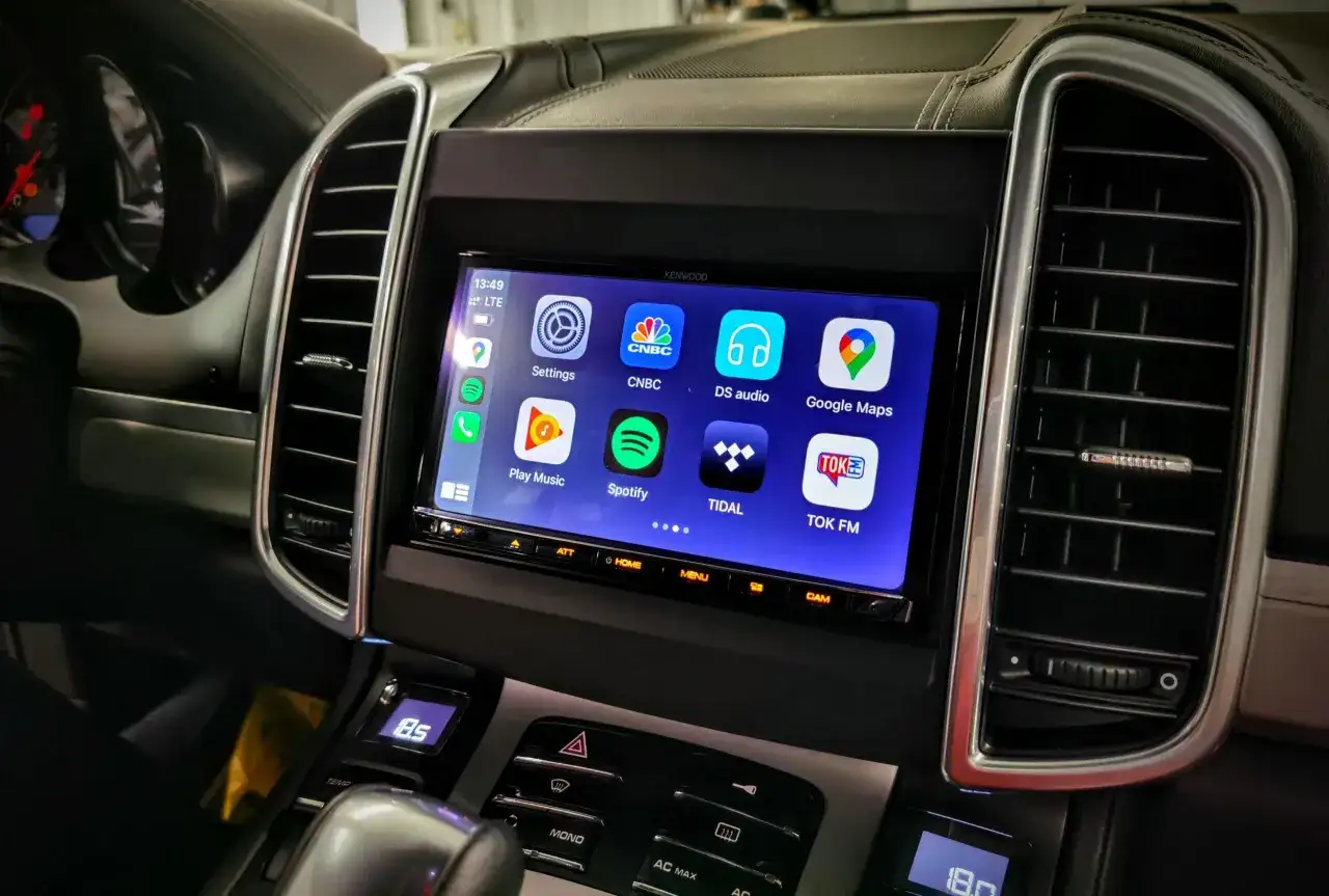 Stacje multimedialne z Android Auto: przegląd najlepszych modeli
