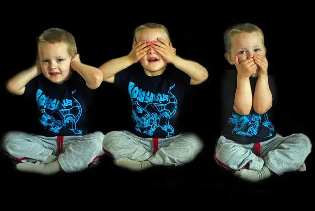 Przeciążenie sensoryczne objawy – jak je rozpoznać i zrozumieć