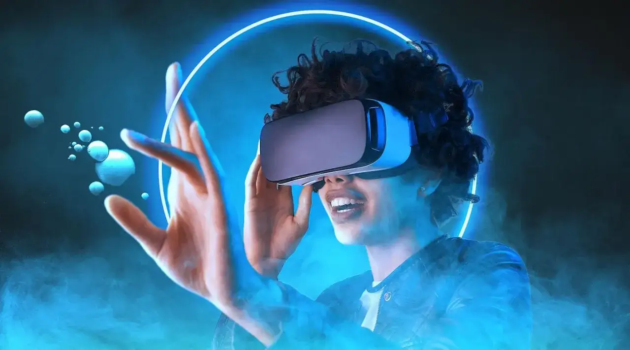 Jak oglądać filmy VR na telefonie i cieszyć się wrażeniami 3D