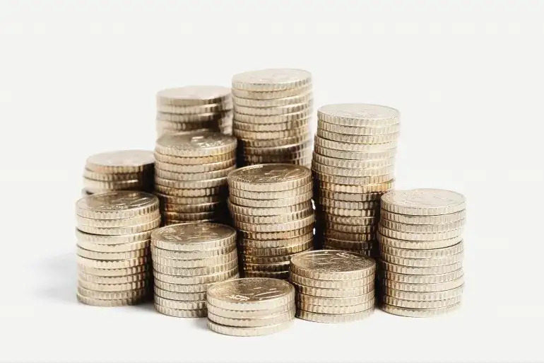 Bitcoin to piramida finansowa? Prawda, która może cię zaskoczyć i ochronić przed stratą
