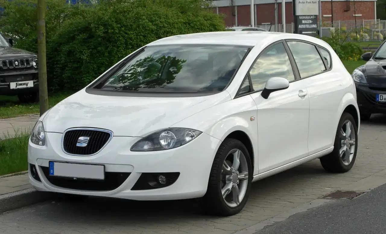 Pojemność baku Seat Leon II: Co musisz wiedzieć o paliwie