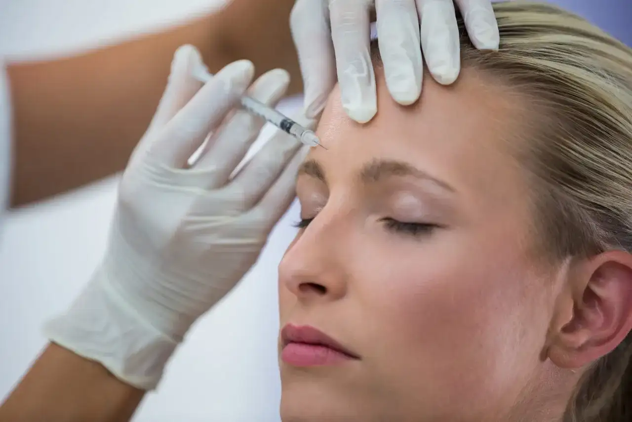 Ile kosztuje 1 ml botoksu? Ceny w klinikach i co wpływa na koszt