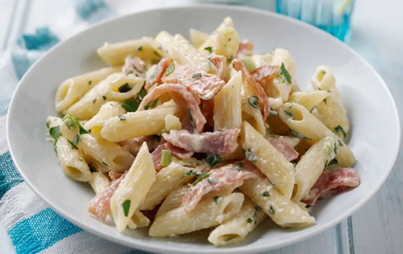 Jak zrobić idealną carbonarę z penne? Prosty przepis bez błędów